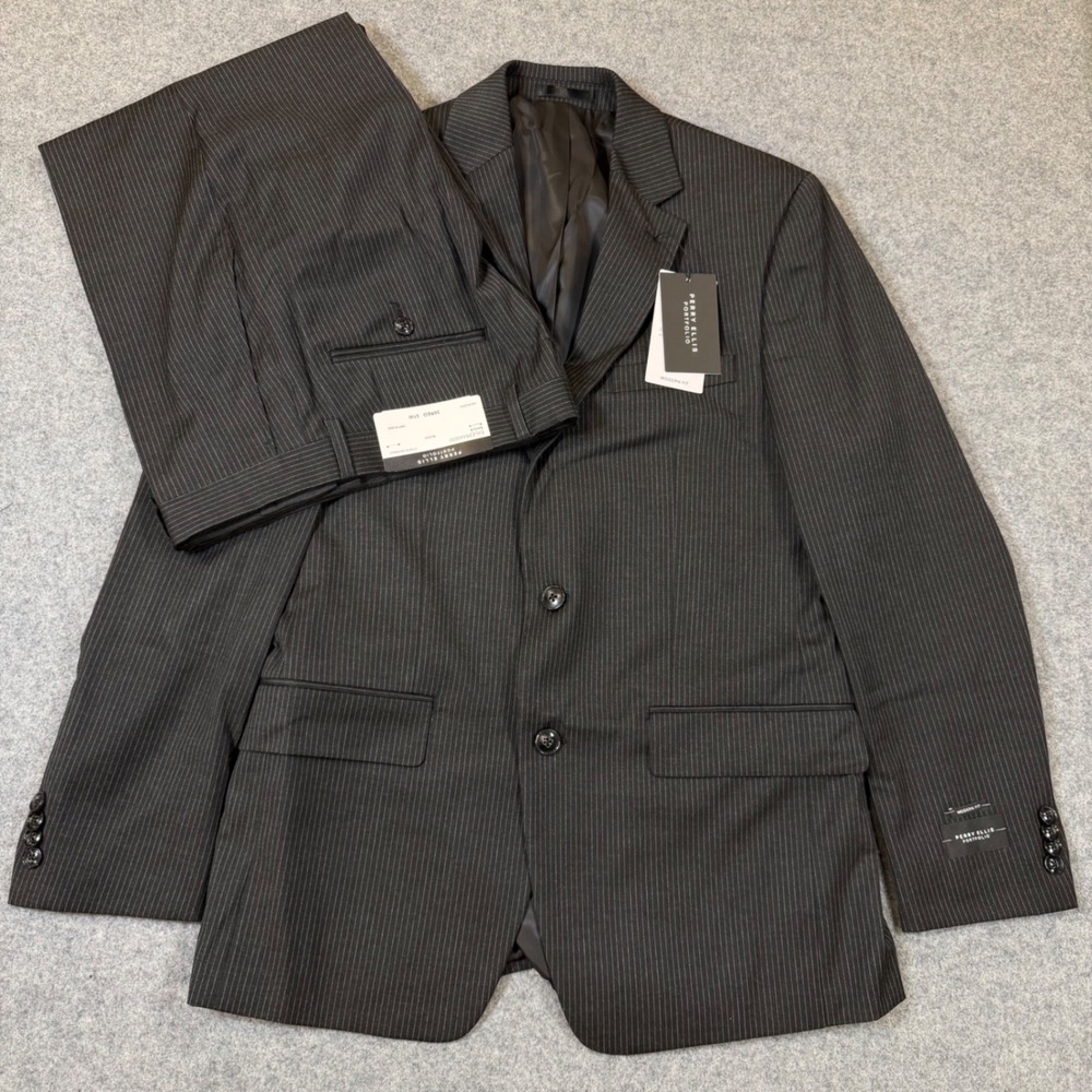 Perry Ellis Portfolio Eagle Black Pinstripe Suit 38R 31W Modern Fit 2-Piece NEW
